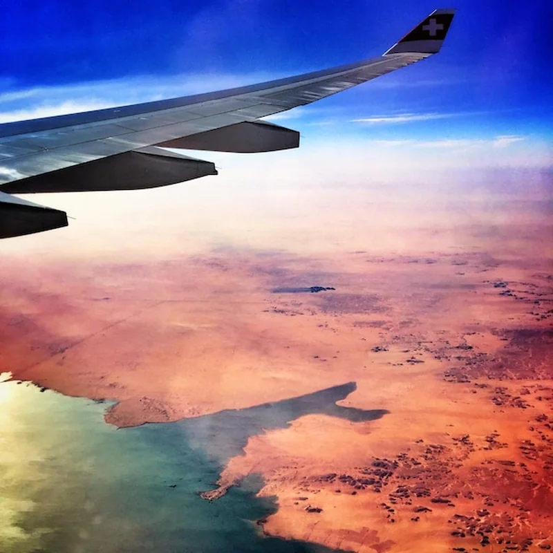 Ile się leci do Egiptu z Polski? Czas lotu i porady